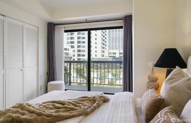 601 Van Ness Ave Unit 39, San Francisco, CA 94102 - bedroom featuring access to exterior and a closet