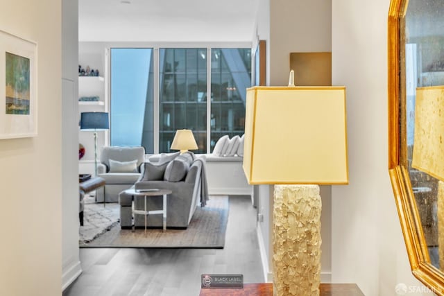 301 Mission St Unit 40D, San Francisco, CA 94105 - living area featuring wood finished floors