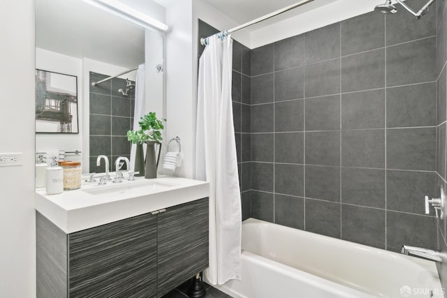 1688 Pine St Unit E709, San Francisco, CA 94109 - full bath featuring shower / bath combination with curtain and vanity