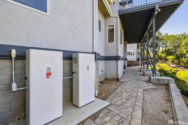 12553 Parker Ranch Ct, Saratoga, CA 95070 - view of patio / terrace