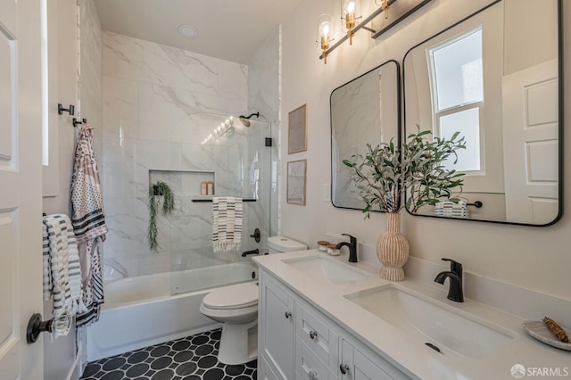 278 Whitney St, San Francisco, CA 94131 - full bath with double vanity and shower / tub combination