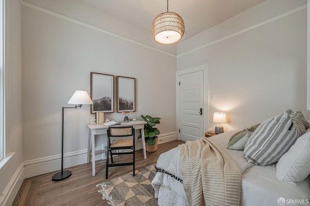 278 Whitney St, San Francisco, CA 94131 - bedroom with a desk and wood finished floors