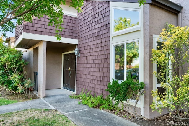1945 Las Encinas Ct, Los Gatos, CA 95032 - property entrance featuring stucco siding