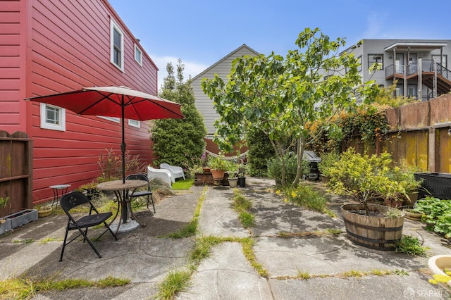 243 Henry St Unit A, San Francisco, CA 94114 - view of patio / terrace