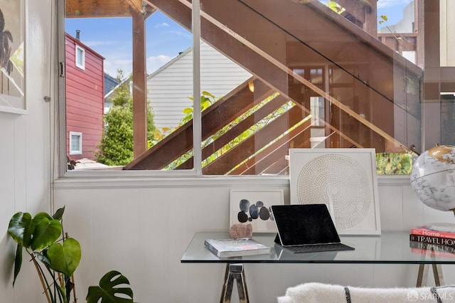 243 Henry St Unit A, San Francisco, CA 94114 - office view of a decorative wall