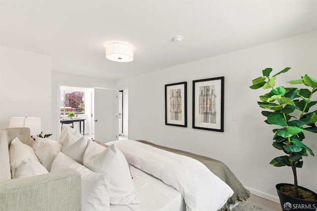 1278 La Playa St, San Francisco, CA 94122 - bedroom featuring light wood-style floors and baseboards