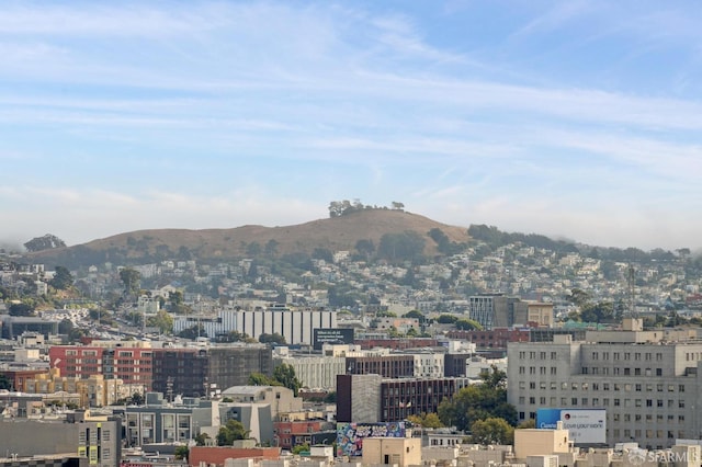 view of city featuring a mountain view