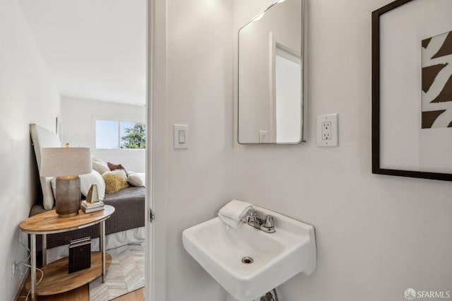 75 Lurline St, San Francisco, CA 94122 - bathroom with a sink