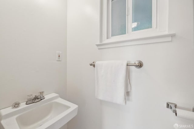 75 Lurline St, San Francisco, CA 94122 - bathroom with a sink