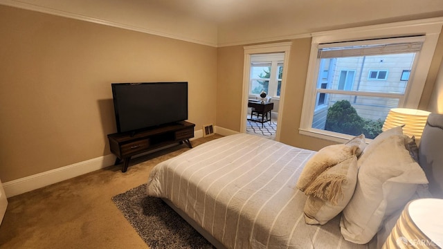 bedroom featuring carpet flooring