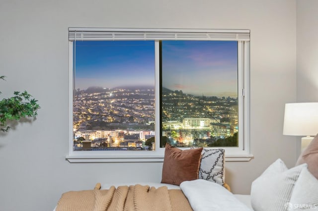 sitting room with a city view