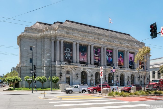 view of building exterior