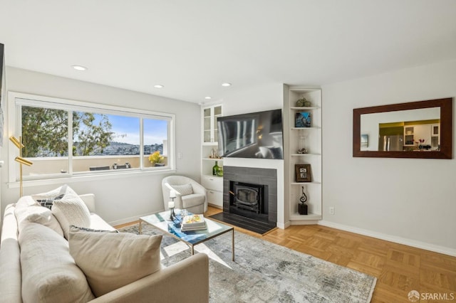 living room with light parquet floors