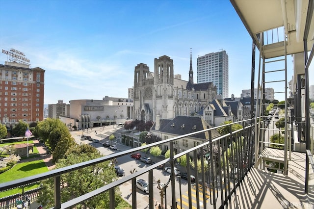 1190 Sacramento St Unit 6, San Francisco, CA 94108 - balcony with a city view