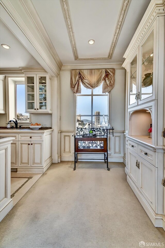1190 Sacramento St Unit 6, San Francisco, CA 94108 - interior space featuring crown molding, a decorative wall, and light carpet