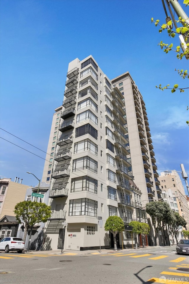 1190 Sacramento St Unit 6, San Francisco, CA 94108 - view of building exterior