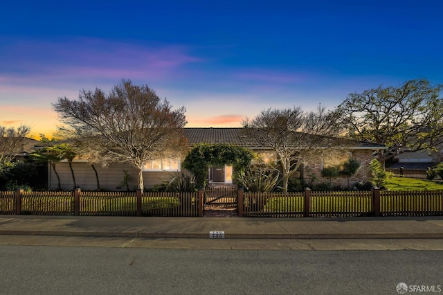 view of front of property