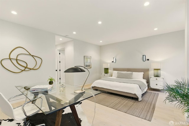 4038 18th St, San Francisco, CA 94114 - bedroom featuring recessed lighting and light wood-style floors