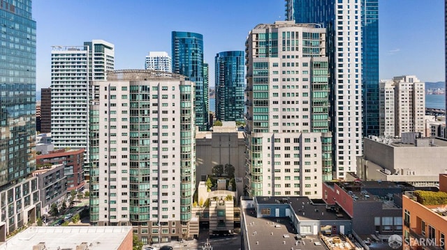 333 1st St Unit N307, San Francisco, CA 94105 - skyline view