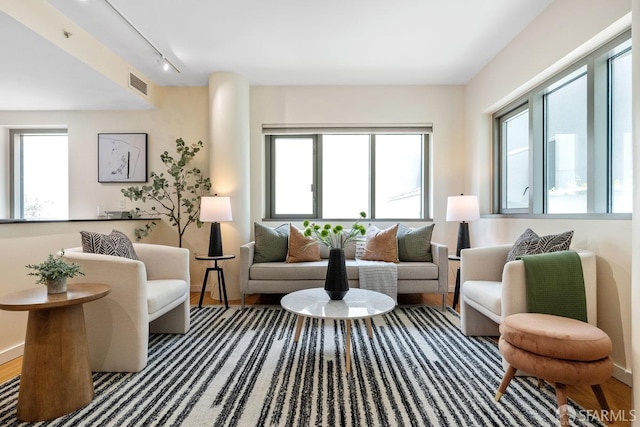 333 1st St Unit N307, San Francisco, CA 94105 - living room featuring track lighting