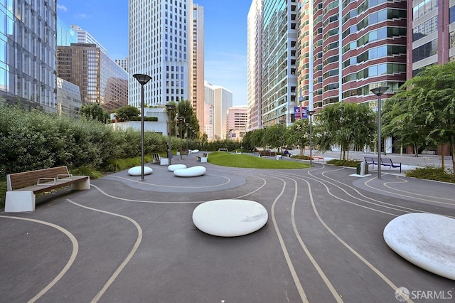 333 1st St Unit N307, San Francisco, CA 94105 - view of community with a city view