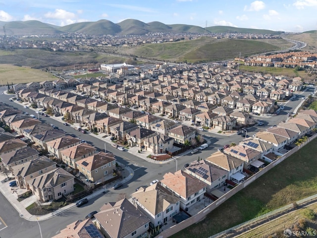 bird's eye view with a mountain view