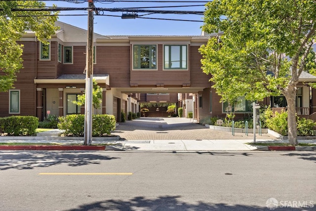 16 Barneson Ave, San Mateo, CA 94402 - view of townhome / multi-family property
