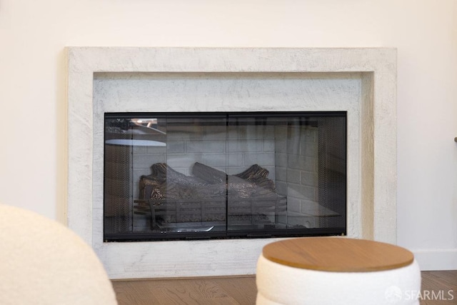 16 Barneson Ave, San Mateo, CA 94402 - detailed view of a high end fireplace and wood finished floors