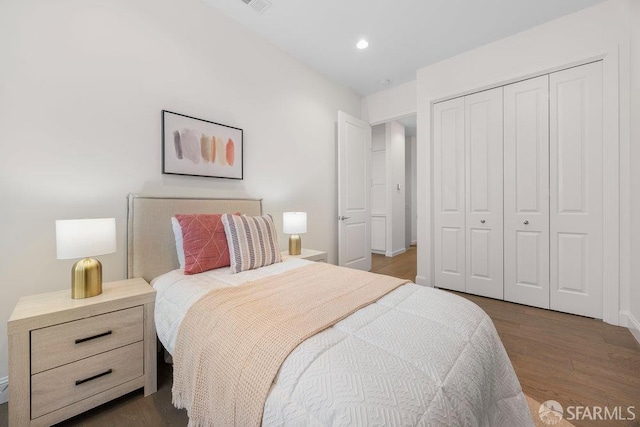 16 Barneson Ave, San Mateo, CA 94402 - bedroom featuring wood finished floors, a closet, recessed lighting, and baseboards