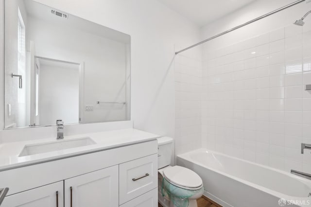 3821 Wattling St, Oakland, CA 94601 - bathroom featuring toilet, vanity, and shower / bathtub combination