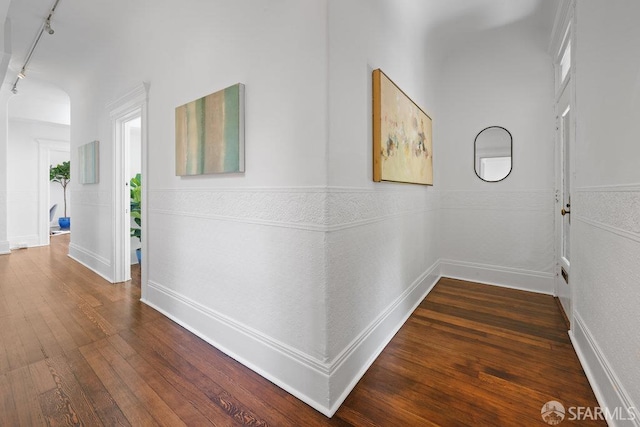 59 Octavia St, San Francisco, CA 94102 - hallway with hardwood / wood-style flooring, track lighting, and baseboards