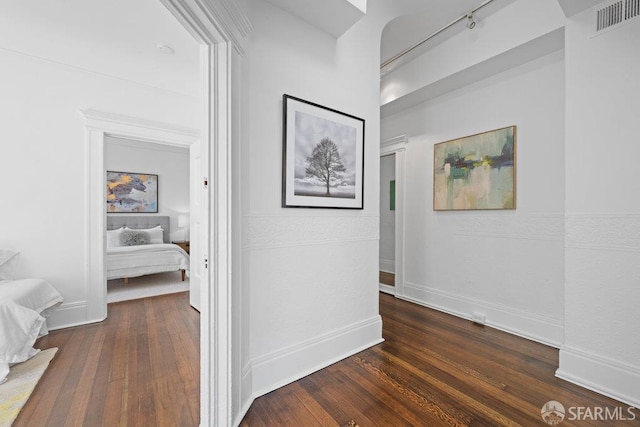 59 Octavia St, San Francisco, CA 94102 - corridor with dark wood-style flooring and baseboards