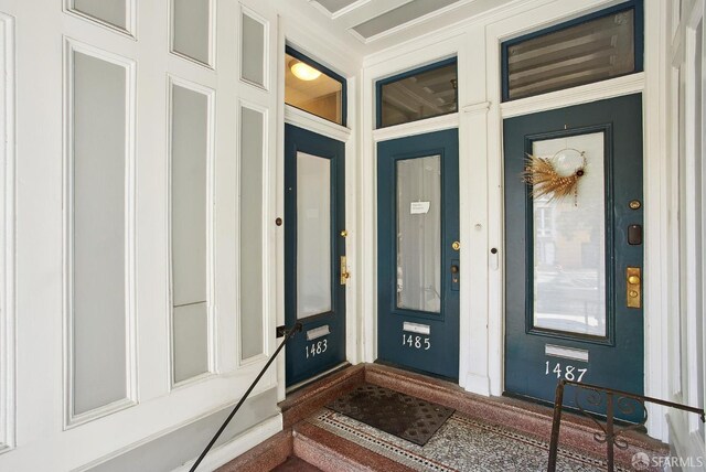 1483 Guerrero St, San Francisco, CA 94110 - property entrance featuring a porch