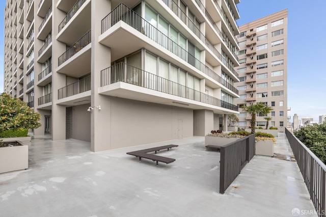 1333 Jones St Unit 508, San Francisco, CA 94109 - view of apartment building / complex