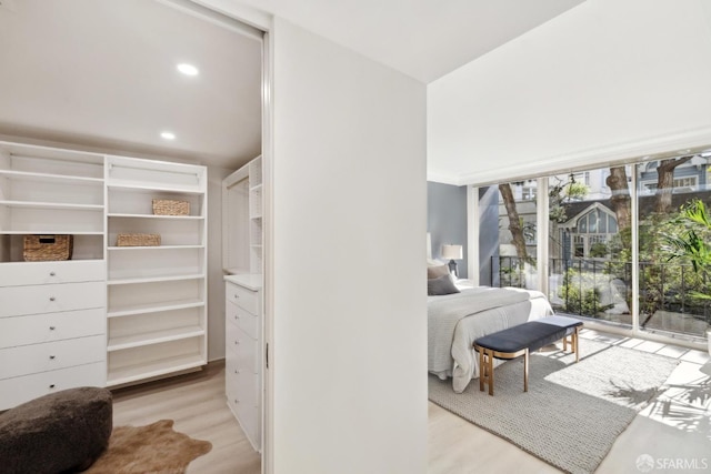 1333 Jones St Unit 508, San Francisco, CA 94109 - bedroom with light wood-style flooring and recessed lighting