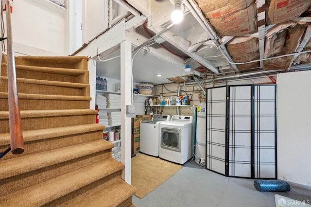 50 Perine Pl, San Francisco, CA 94115 - washroom with washer and clothes dryer