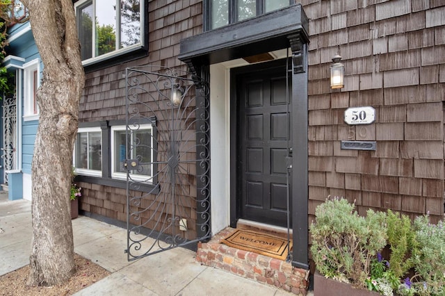 50 Perine Pl, San Francisco, CA 94115 - view of property entrance