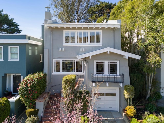 view of front of home with a garage