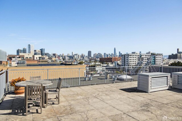 566 S Van Ness Ave Unit 31, San Francisco, CA 94110 - view of patio featuring a view of skyline