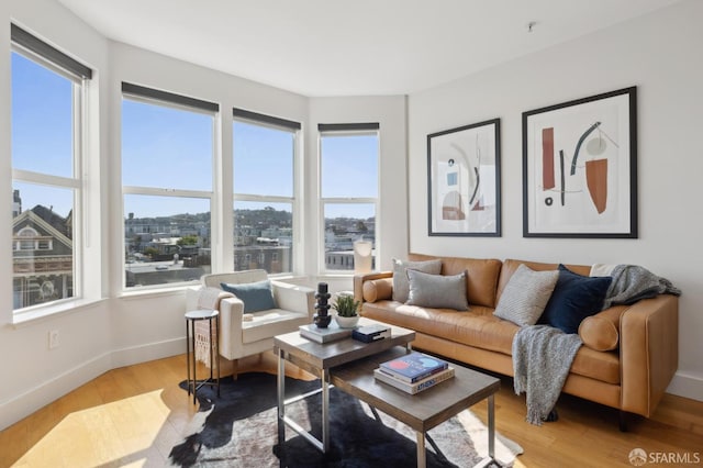 566 S Van Ness Ave Unit 31, San Francisco, CA 94110 - living room with light wood-style floors and baseboards