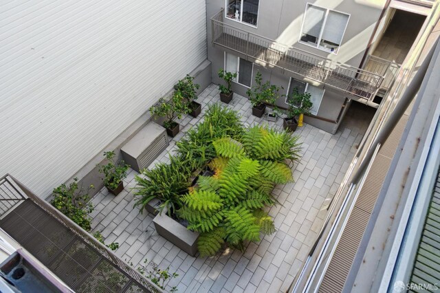 566 S Van Ness Ave Unit 31, San Francisco, CA 94110 - aerial view of property and surrounding area