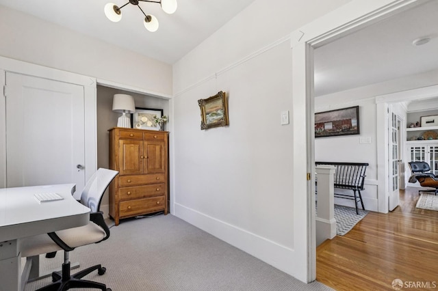 207 Eureka St, San Francisco, CA 94114 - home office featuring a chandelier and baseboards
