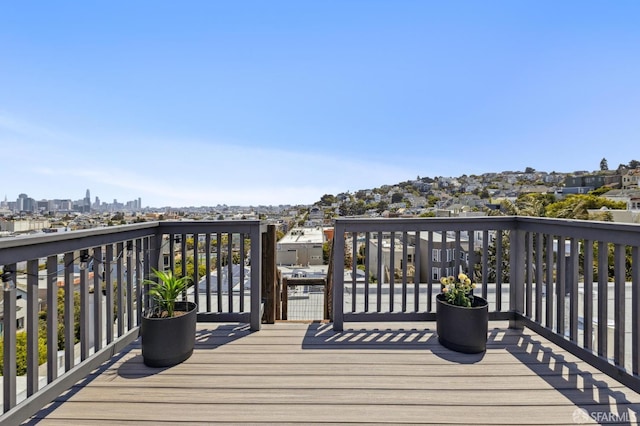 207 Eureka St, San Francisco, CA 94114 - view of wooden deck