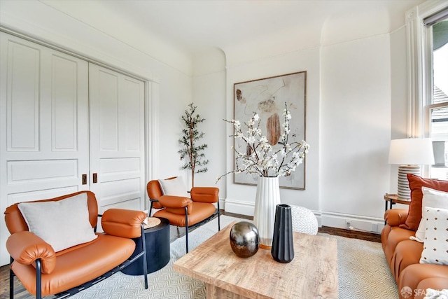 27 Hartford St, San Francisco, CA 94114 - living area with baseboard heating and baseboards
