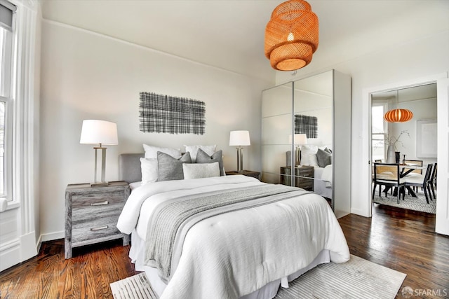 27 Hartford St, San Francisco, CA 94114 - bedroom with dark wood-style flooring