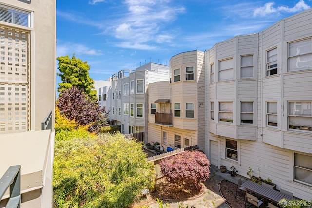 1734 Bay St Unit 103, San Francisco, CA 94123 - view of property with a residential view