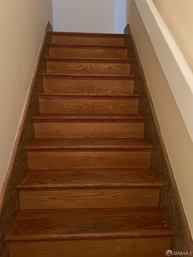 2113 Mandarin Way, Antioch, CA 94509 - view of stairway