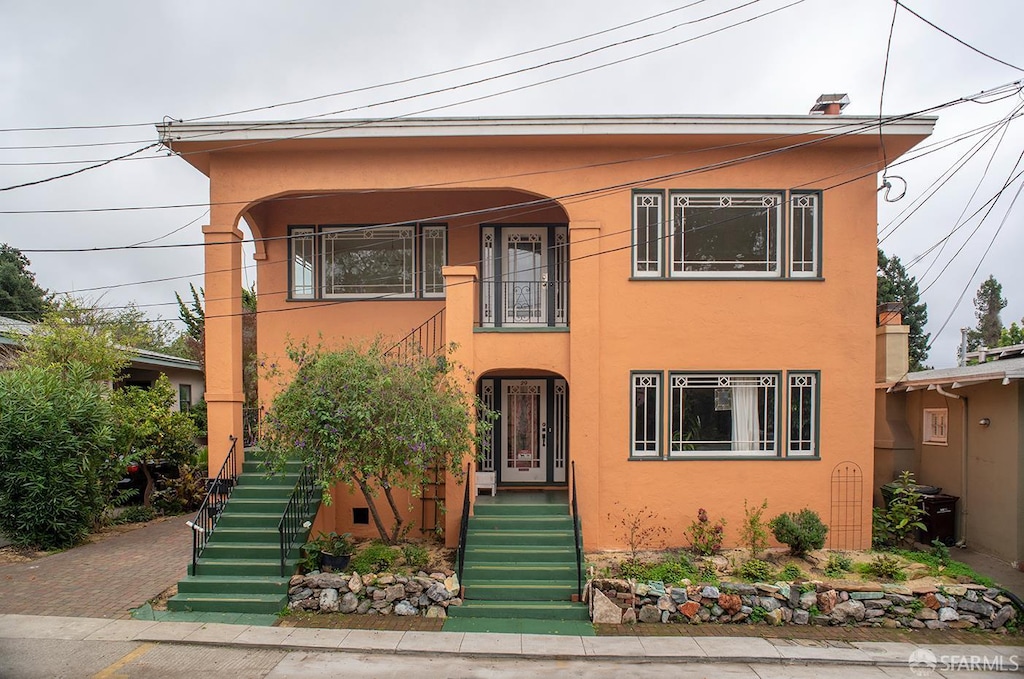 29-33 Armanino Ct, Oakland, CA 94618 - photo 1