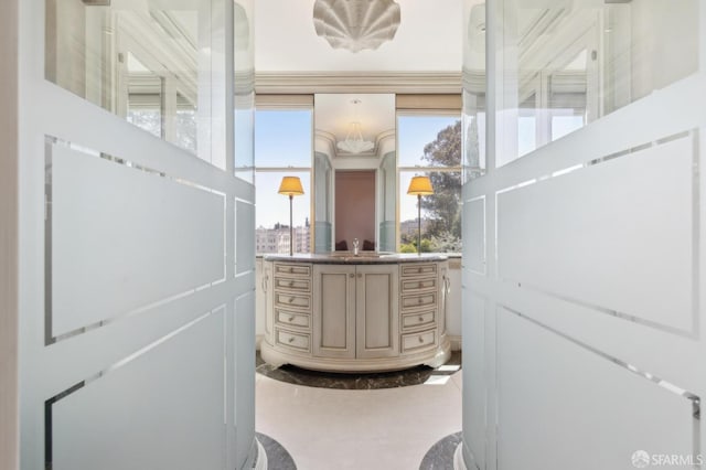 2000 Washington St Unit 4, San Francisco, CA 94109 - interior space with a sink
