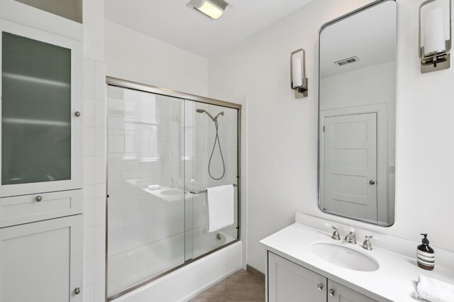 2427 Franklin St, San Francisco, CA 94123 - bathroom with vanity and enclosed tub / shower combo